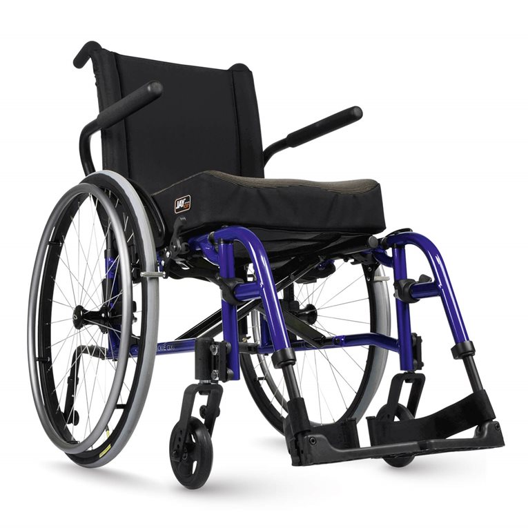 Quickie Xi Folding Manual Wheelchair