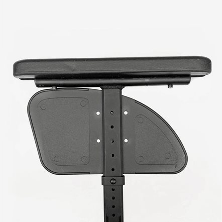 Single post, tool height adjustable armrest, depth adjustable (33cm)